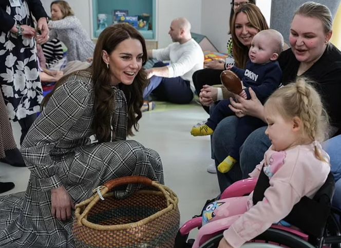 Cena sukienki księżnej Kate szokuje. Nidy nie zgadniesz!