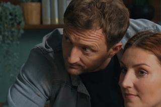 M jak miłość odc. 1679. Bartek (Arkadiusz Smoleński), Beata (Izabela Warykiewicz)