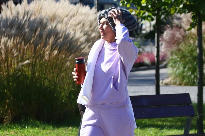 Anna Popek pracuje w zimnym morzu