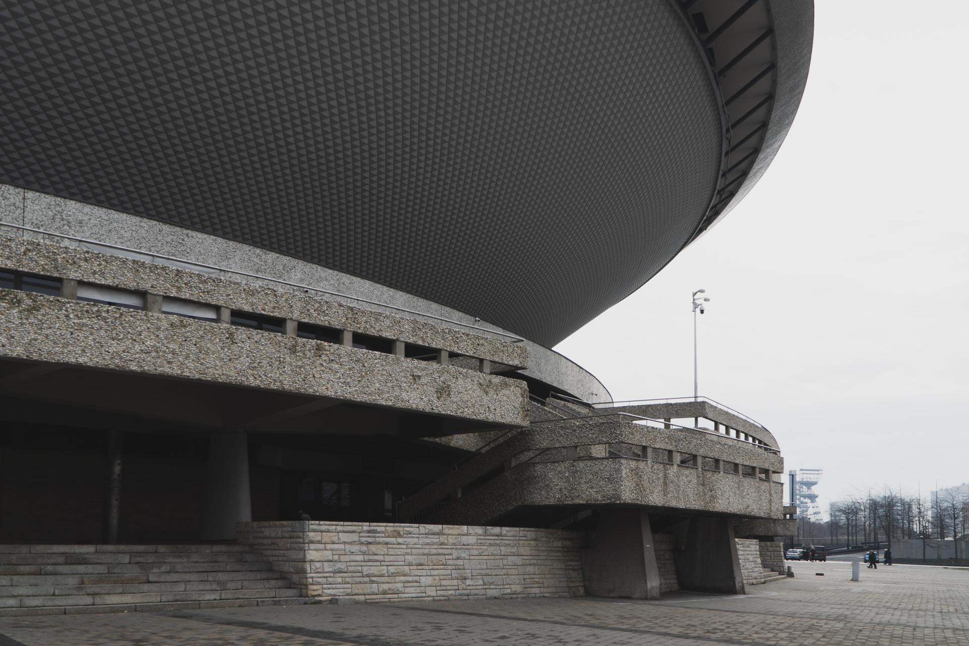 Spodek w Katowicach - zdjęcia. Kosmiczna architektura prosto z PRL-u