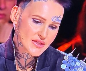 Chylińska nieźle się zmieniła. Duże usta i gładka twarz. Poznajecie ją jeszcze?