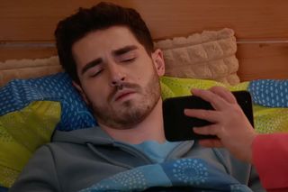 Pierwsza miłość, odcinek 3794: Kacper odzyska pamięć dzięki temu zdjęciu?! Marysia przypomni narzeczonemu ich wspólne chwile - ZDJĘCIA, ZWIASTUN