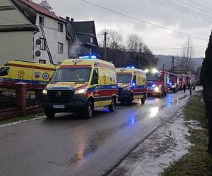 Niebezpieczny pożar w Sopotni Małej