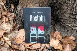 Zaginiona dziewczyna, czarownica i detektyw bez emocji. Horror rodem z Podlasia