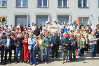 Warszawa pielęgnuje tradycję hutniczą. Kolorowa parada przeszła ulicami miasta