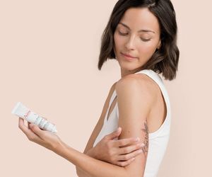 Koniec lata, początek regeneracji – odbudowujący duet CICALFATE+ od Avène