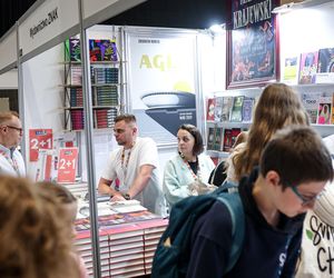 Targi Książki w Katowicach to okazja do zdobycia autografów pisarzy