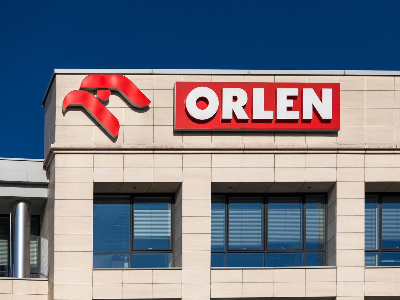 Zaskakujące wyniki Orlenu. Mimo trudnych warunków, koncern wszedł w rok z przytupem