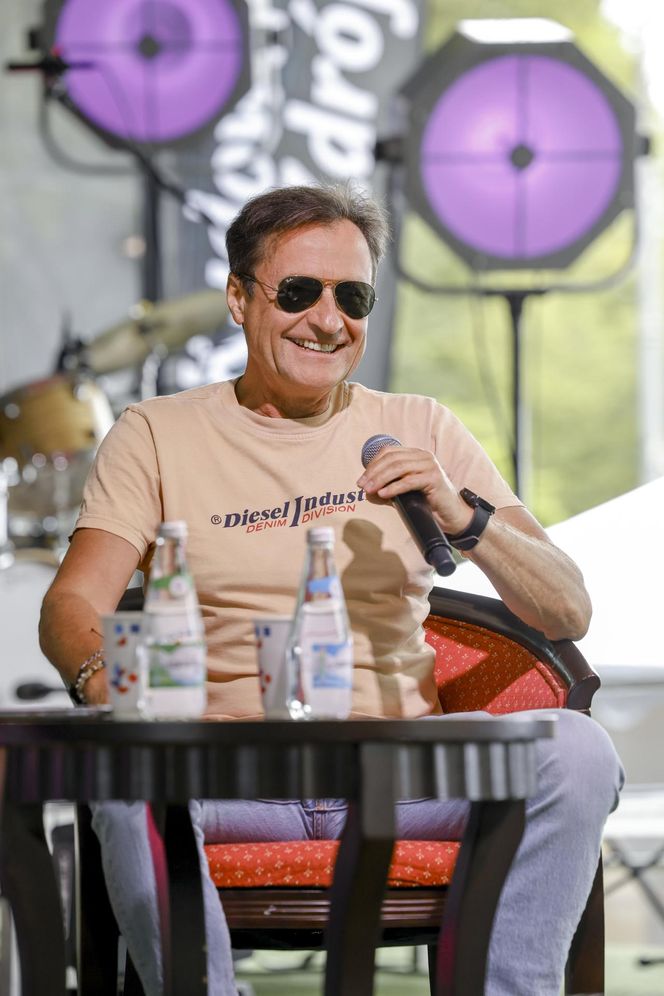 Wokalista Budki Suflera znów zakochany! Wszystko na jaw wyszło na rybach