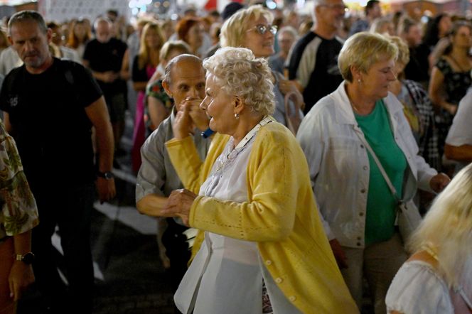 Gorące rytmy na zakończenie lata. Karnawałowy finał "Roztańczonego Wyspiańskiego" w Katowicach
