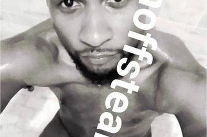 Usher nago, Snapchat