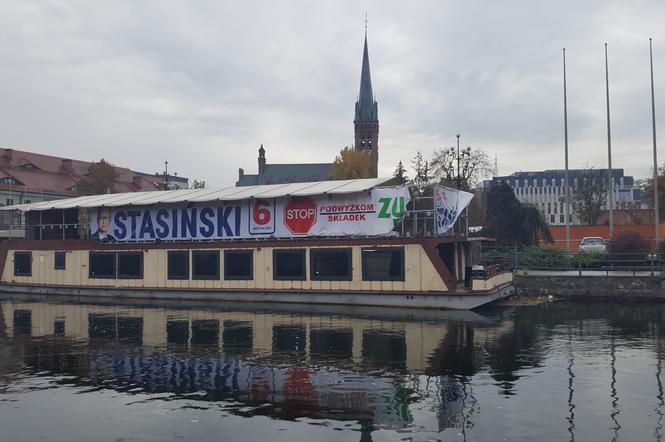 Drugie życie banerów wyborczych w Bydgoszczy 