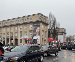 Strajk rolników w centrum Zielonej Góry. Przedsiębiorcy wyjechali na ulice 