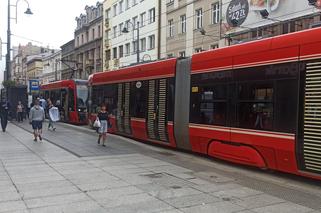 Centrum Katowic zablokowane. Tramwaje stanęły w korku