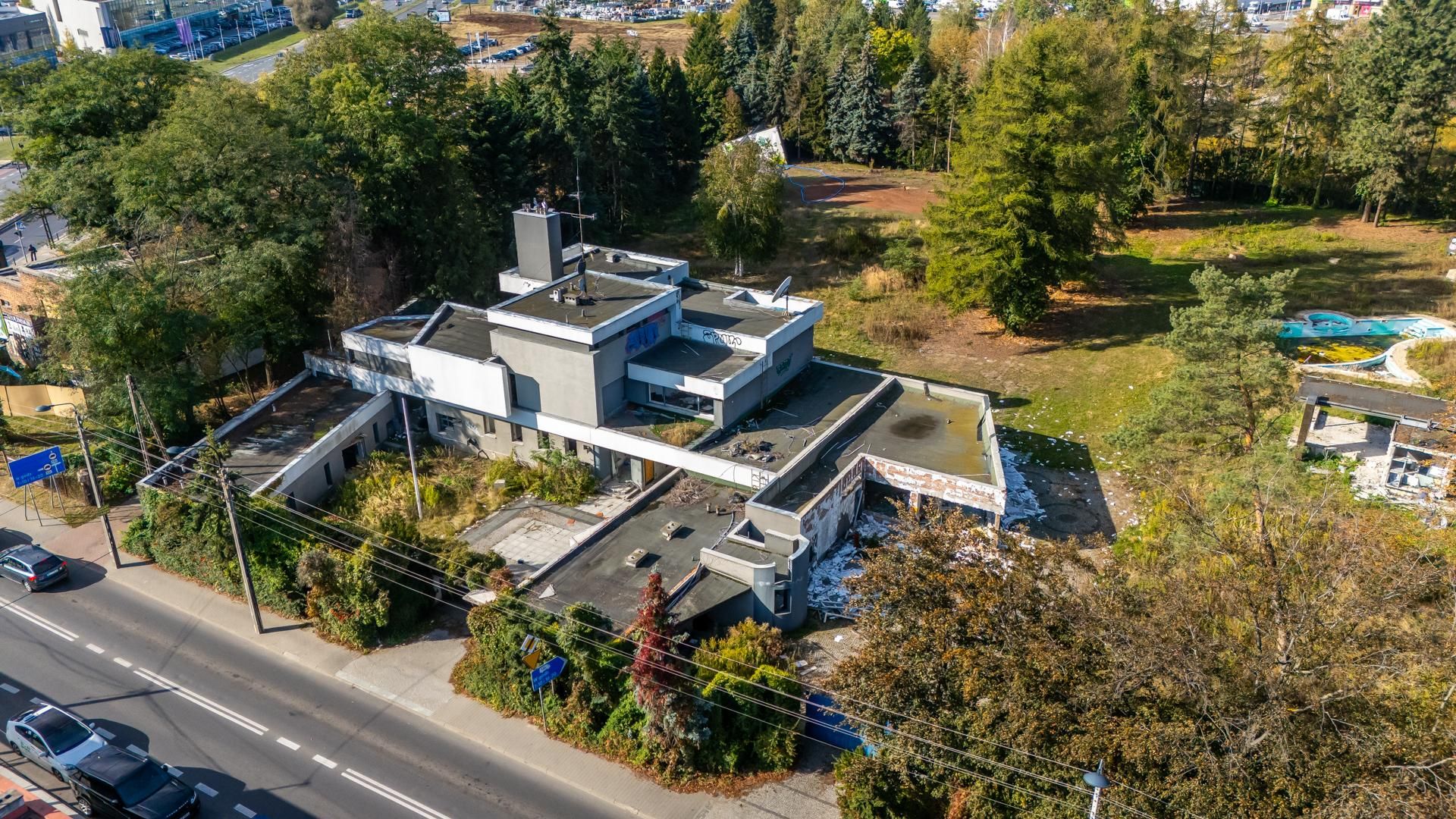 Opuszczona willa przy Ryżowej 72 w Warszawie