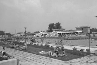 Aquapark Fala ma już 16 lat. Pamiętacie, jak wyglądało łódzkie kąpielisko przed laty?