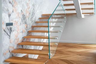 Schody o konstrukcji stalowej