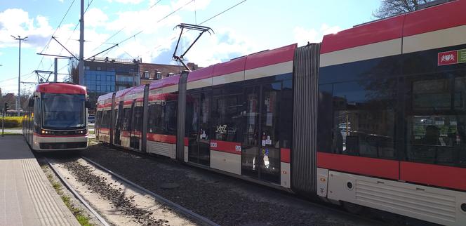 Nowe obostrzenia w transporcie publicznym