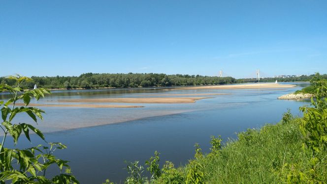 Niewiele osób wie o tej plaży nad Wisłą. Nazwa w pełni oddaje jej urok