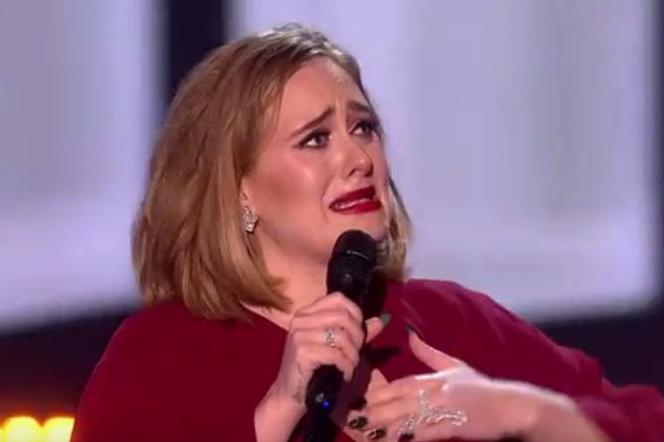 Adele płacze na Brit Awards 2016