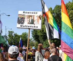 Parada Równości w Warszawie zablokowana. Szokujące sceny!