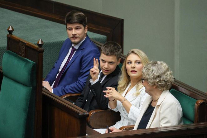 Rodzina Karola Nawrockiego na zaprzysiężeniu 