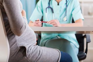 Półpasiec w ciąży - objawy, leczenie. Czy półpasiec jest groźny dla kobiet w ciąży? 
