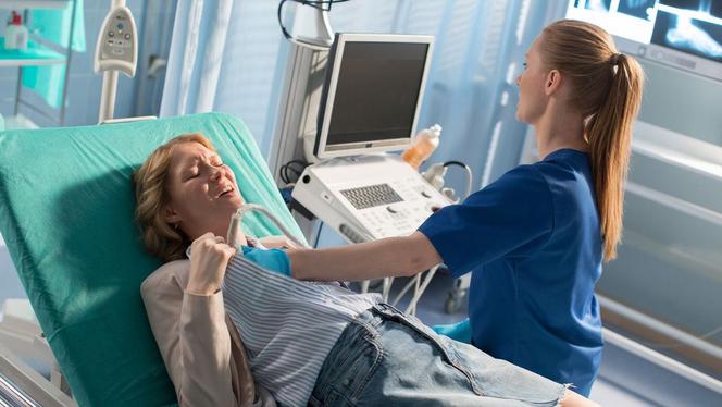 Na dobre i na złe, odcinek 683, Oliwia (Marta Bryła), Wiktoria (Katarzyna Dąbrowska)