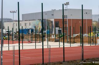 Widoczne postępy prac na Politechnice Białostockiej. Powstaje kompleks kortów i boisk. Zobacz zdjęcia