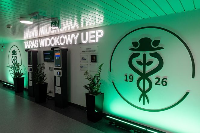 Po latach otwiera się taras widokowy w słynnym poznańskim wieżowcu