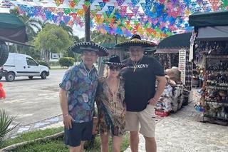 Danuta Martyniuk kusi nóżką w Meksyku