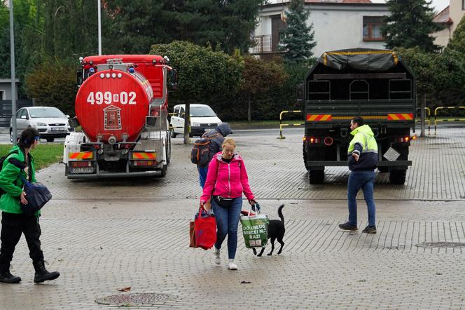 Nysa. Trwa ewakuacja mieszkańców