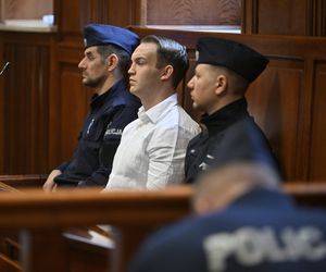 Proces Dawida Mirkowskiego o zabójstwo na Nowym Świecie. Ja go, k***a, pociąłem!