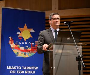 „Nie dzielić Grupy Azoty”. Prezydent Tarnowa sprzeciwia się przejęciu przez Orlen zakładu w Puławach