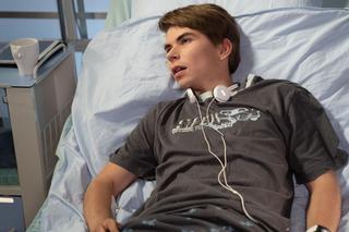 Na dobre i na złe odc. 725. Leoś (Mariusz Urbaniec) syn Tomasza Zubrzyckiego