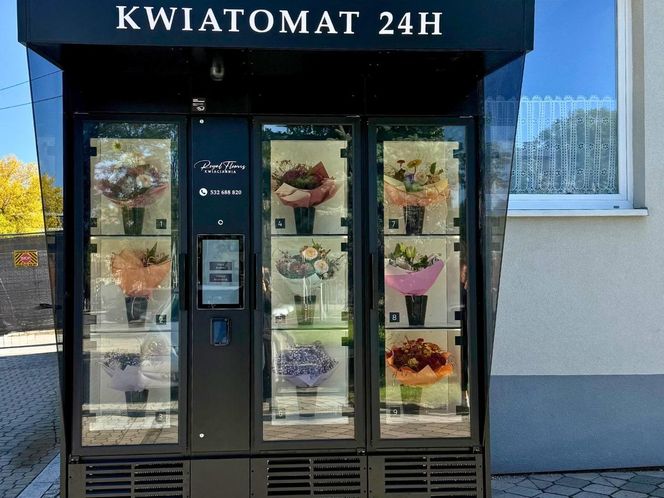 Kwiaty zawsze wtedy, gdy ich potrzebujesz! Kwiatomaty Royal Flowers podbiły Nowy i Stary Sącz