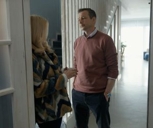 Barwy szczęścia, odcinek 3196: Karolina (Marta Dąbrowska), Bruno (Lesław Żurek)