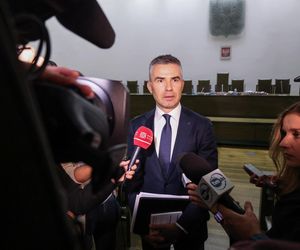 Wielka awantura przed Trybunałem Stanu. Szok! Dzwonimy po policję!