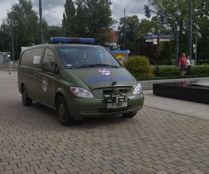 Bydgoska karetka przekazana Ukrainie pojedzie na front do Charkowa. Niech to przemówi do tych, którzy zapomnieli, co znaczy wojna