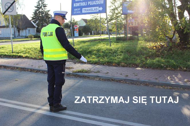 Policja przypomina sygnały i komendy kierujących ruchem