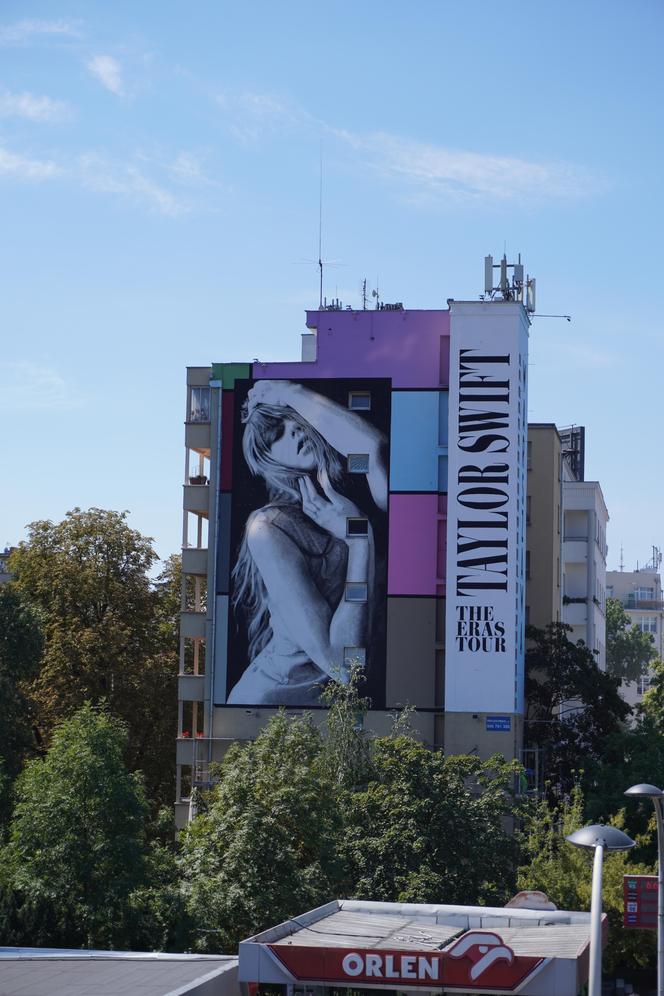 Mural Taylor Swift w Warszawie