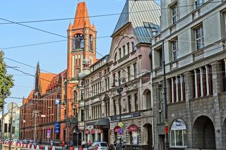 Jagiellońska - Generalissimusa Józefa Stalina (1950-1956), a za wojny 1939-45 ulica nazywała się Hermann Göring Straße, Göring był nazistowskim oficerem
