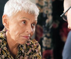 Barwy szczęścia odc. 3181. Krystyna Złota (Hanna Bieluszko), Marek (Marcin Perchuć)