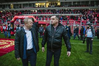 Widzew gra z Legią przy Łazienkowskiej, a Marek Koniarek wspomina swój najważniejszy mecz w stolicy. „Wszedł z grubą kopertą do szatni”