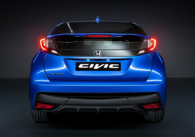 Honda Civic Sport - lifting 2015