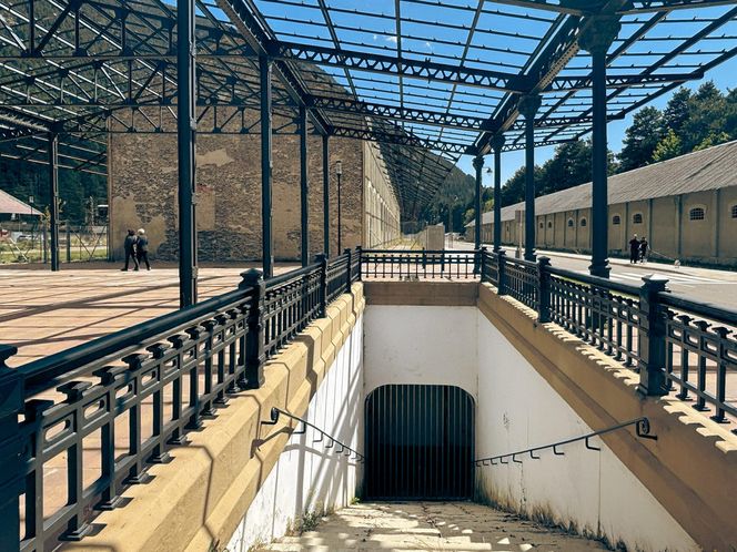  Canfranc Estación, Hiszpania. Dawny dworzec kolejowy zamienił się w luksusowy hotel