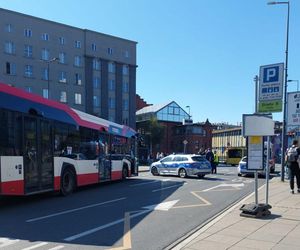 Tragiczny wypadek w Katowicach. Nie żyje 63-letni mężczyzna potrącony przez autobus