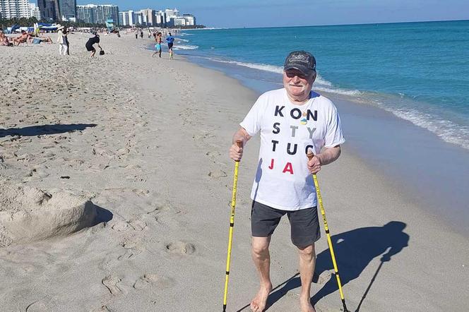 Wałęsa na plaży w Miami