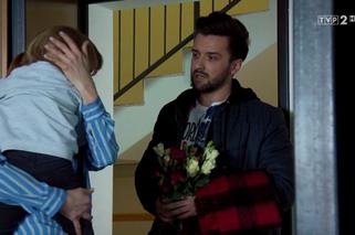 M jak miłość, odc. 1445. Agnieszka (Magdalena Walach), Eryk (Rafał Szatan), Helenka (Ola Trojanowska)