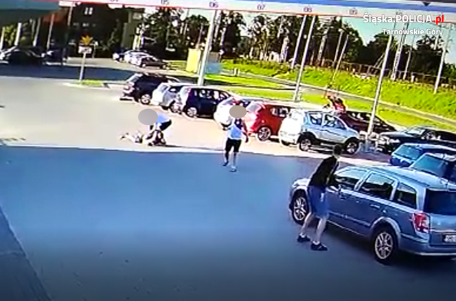 Został pobity, bo miał na sobie szalik z oznaczeniem klubu piłkarskiego. Sprawcy byli bardzo brutalni [ZDJĘCIA]